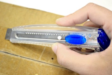 HESSE Cuttermesser blau-klar il-120P