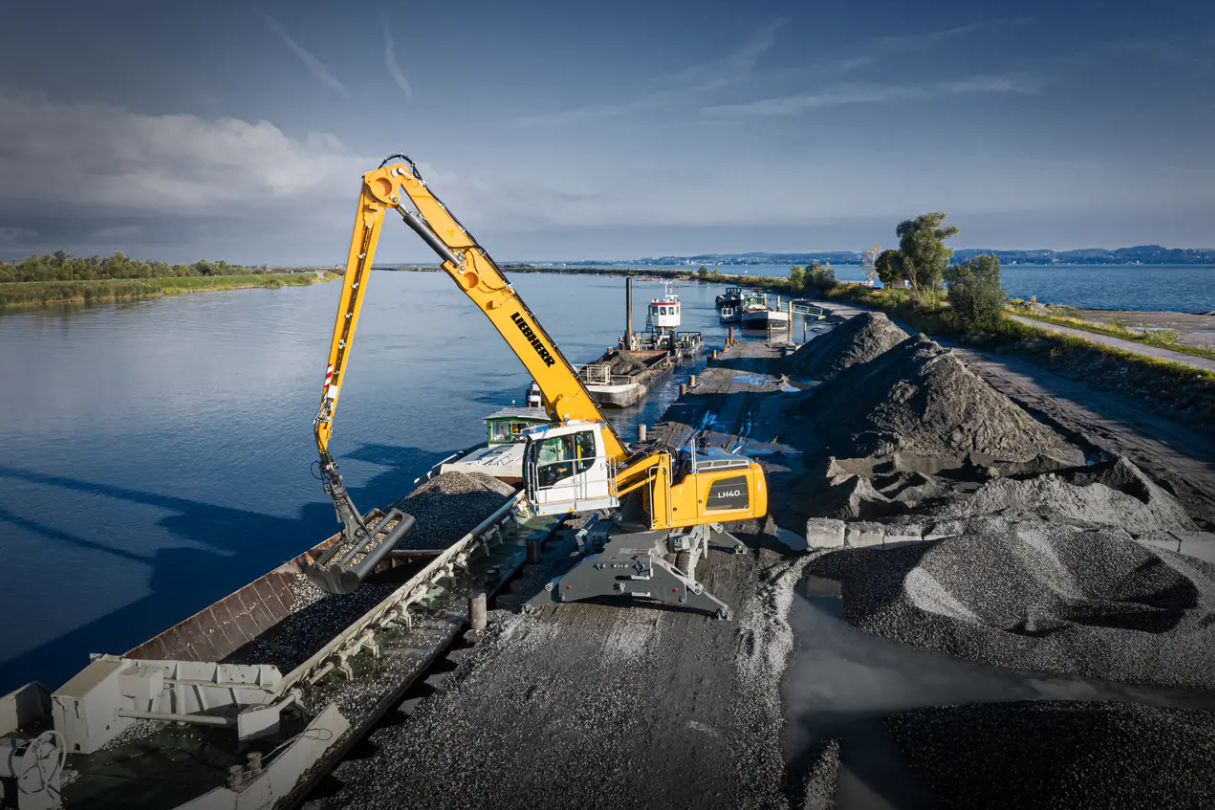 Liebherr Materialumschlagbagger LH 40 M Port G6.0-D