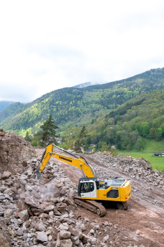 Liebherr Raupenbagger R 945 G8.0-D