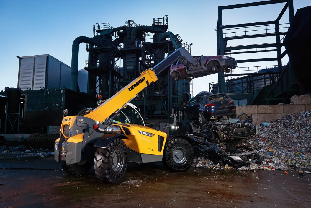 Liebherr Teleskoplader T 46-7S G6.0